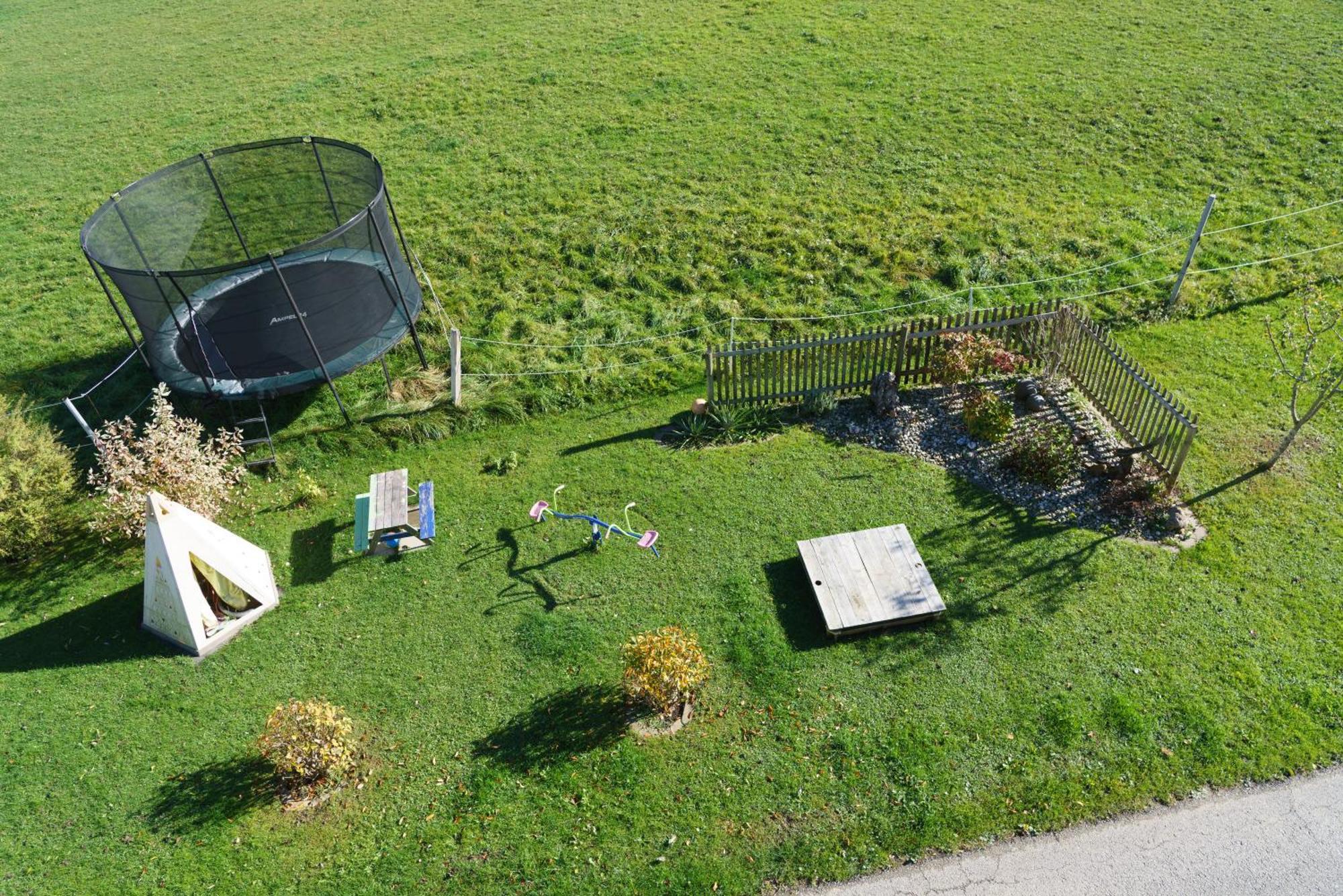 Private Farmhouse Escape - Ideal For Up To 8 Guests Seeham Dış mekan fotoğraf